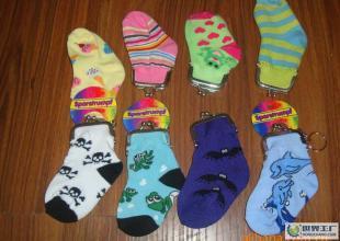 襪子零錢包的創(chuàng)新與市場價值——以義烏恒旭箱包供應(yīng)為例